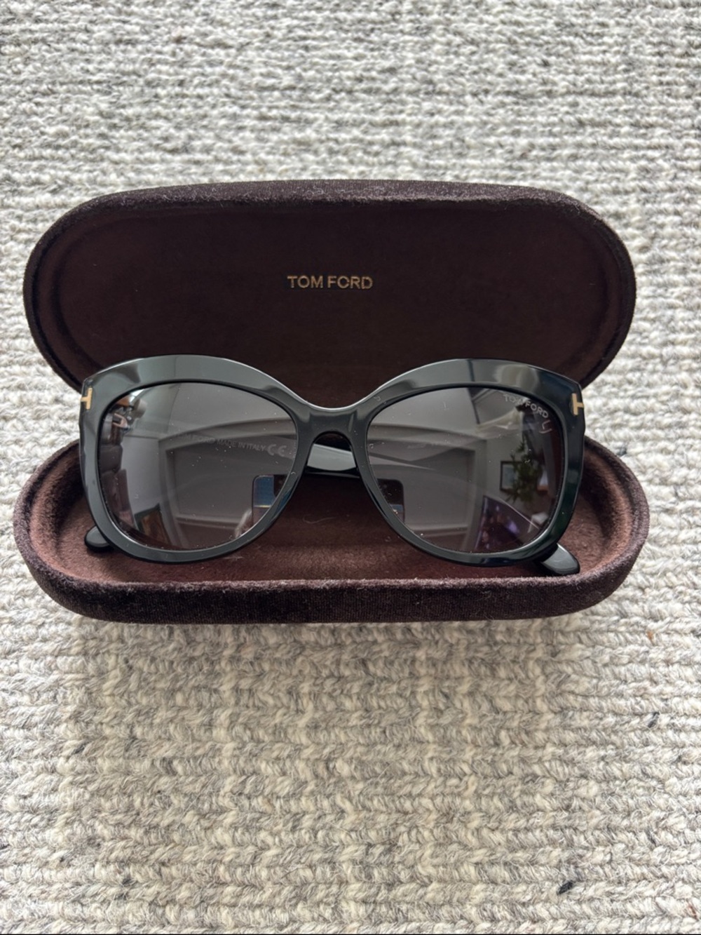 TOM FORD Alistair TF524 01B Women's Black Frame Sunglasses